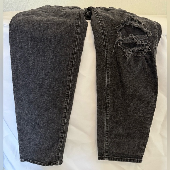 Madewell The Mid-Rise Perfect Vintage Straight Jeans Black Rosella Ripped - Picture 6 of 9